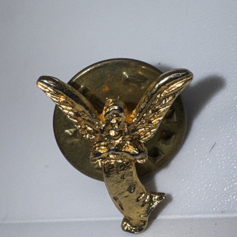 Vintage Long Winged Angel Gold Tone Lapel Pin
